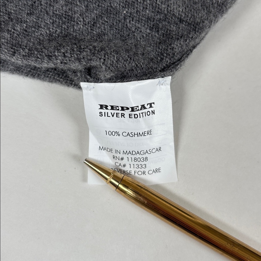 Repeat Cashmere Oversized Button Gray Cardigan Sw… - image 4